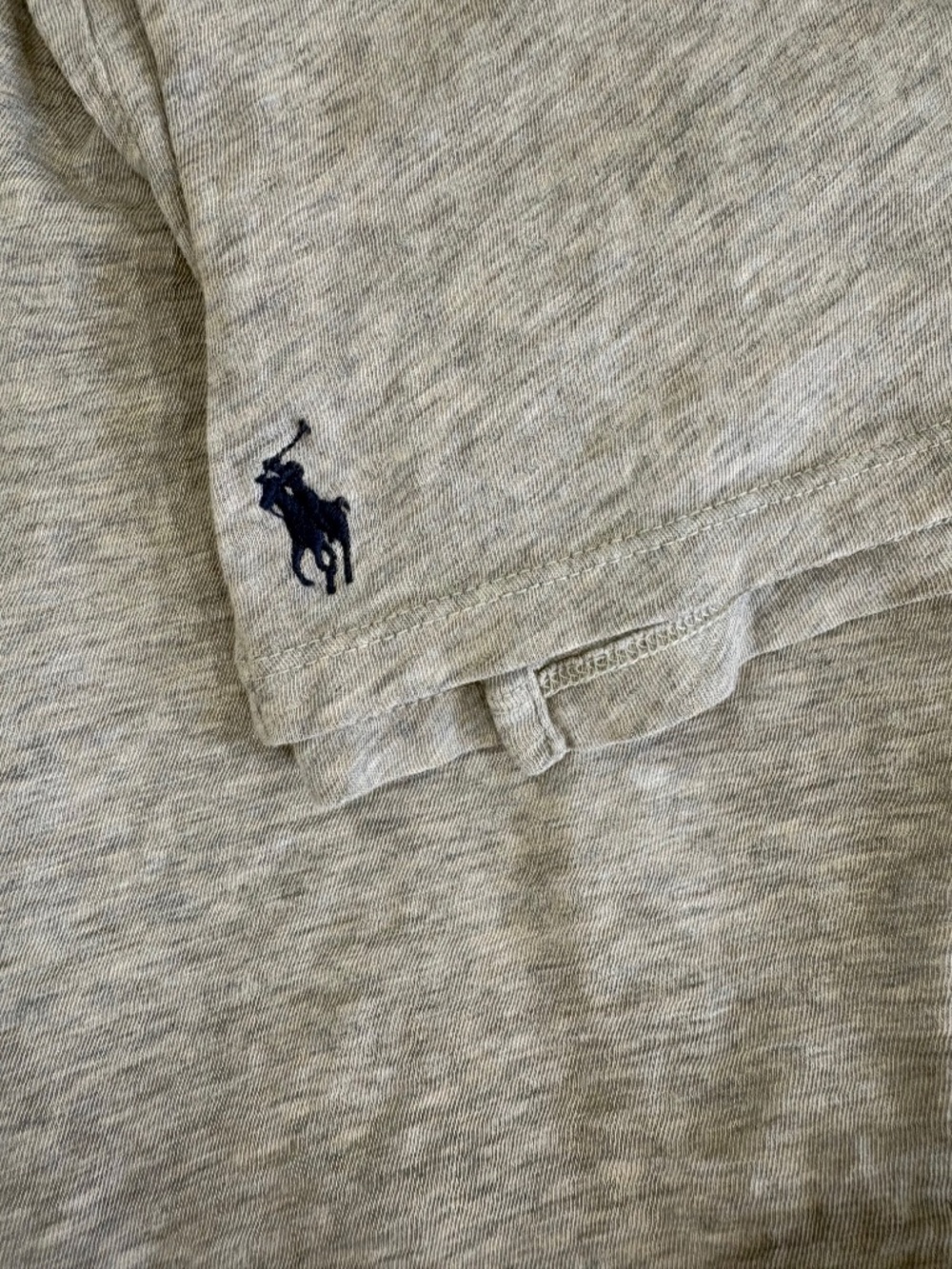 Polo Ralph Lauren V Neck T-Shirt, Cap Sleeve, Gray, Sz L, Logo at Bottom Hem - Picture 6 of 6